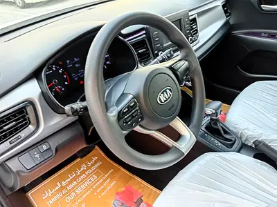 2019 KIA RIO 照片 7