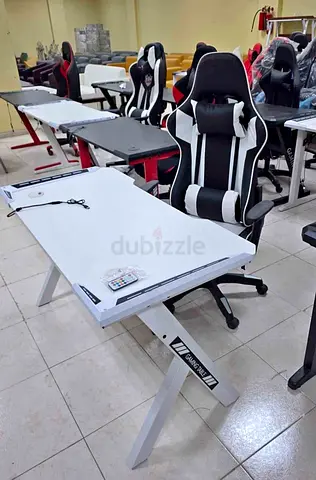 Brand-new Gaming Table with Gaming Chair Available