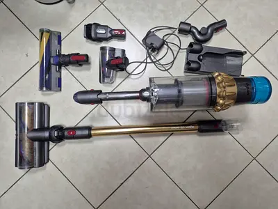 Dyson V15 Detect As New