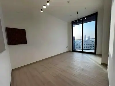Spacious Unit | Read To Move | 2 BHK