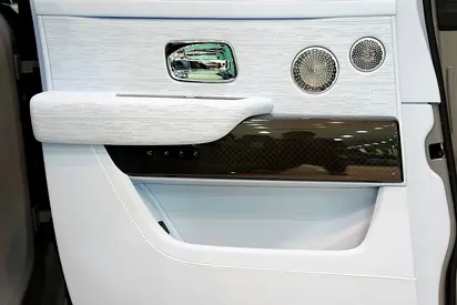 صورة 15 لـ 2025 ROLLS-ROYCE CULLINAN