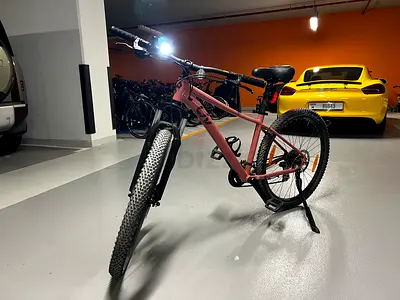 Mountain Bike Size M - Excellent Condition