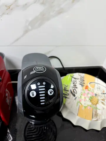 Nescafe Dolce Gusto Capsule Coffee Machine - Single Serve (Used)