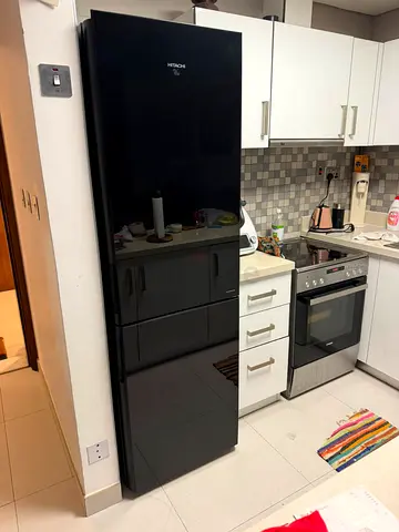 Hitachi refrigerator bottom freezer inverter model