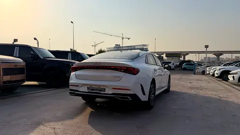 صورة 4 لـ 2025 KIA K5