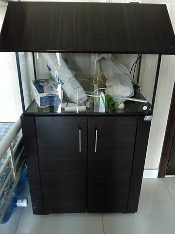 FISH TANK WITH ALUMINUM CUPBOARD STAND