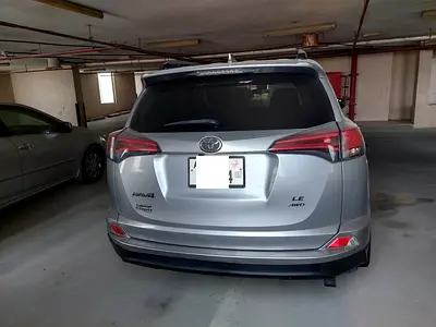 2018 Toyota RAV 4 — фото 12