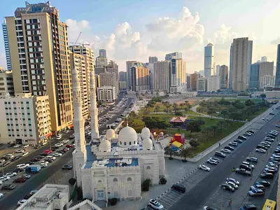 LUXURY LIVING: SPACIOUS 1BHK APARTMENT WITH 2 WASHROOMS AND BALCONY NEAR SAFIA PARK FOR FAMILY ONLY