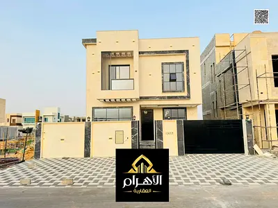Luxury villa, all registration and ownership fees included, close to all services, high-end finishe