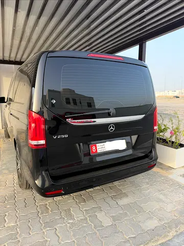 2022 Mercedes-BENZ V-CLASS 缩略图 2