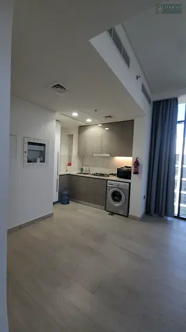 High Floor I Pool View I Community View