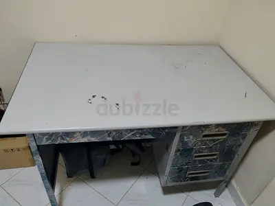 Selling Office Table. Whole irony , perfect for next 100 years use. 3 drawers. Easily movable