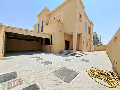 Luxurious 4-bedroom villa /,,All Master Room/,, in hoshi sharjah