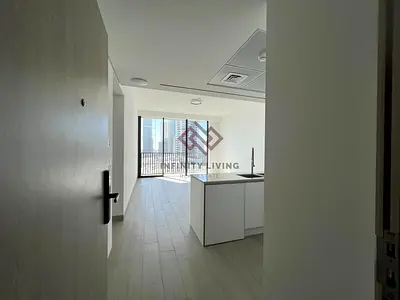 Luma Park Views | Modern 2 Bed | Attractive Offer