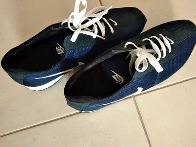 100