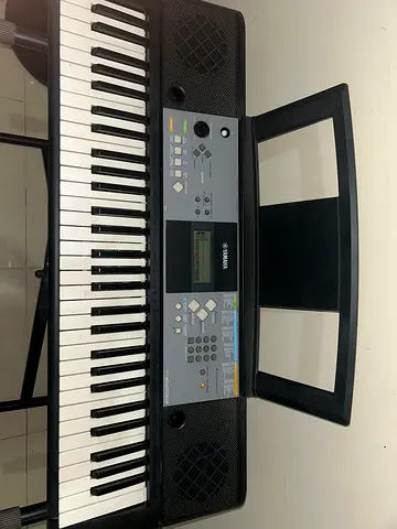 YAMAHA keyboard for sale ( excellent condition) negotiable price