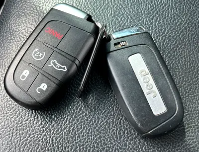 صورة مصغرة 2 لـ 2021 JEEP COMPASS