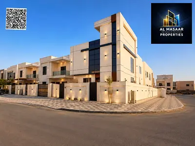 Corner villa, two floors and a roof, with a large yard. Excellent location. Includes registration and ownership fees. Freehold ownership for all natio