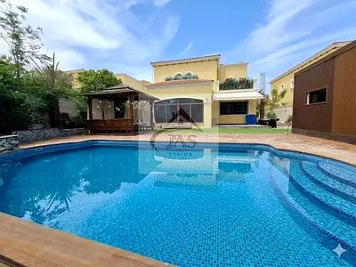 4BR Villa | Private Pool & Sauna | Garden & Terrace | Jumeirah Park District 3