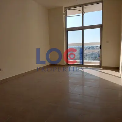 READY TO MOVE | CHILLER FREE | SEMI FURNISHED