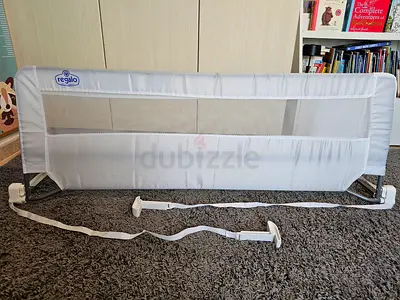 Regalo White Bed Rail Guard - Foldable Safety Side Rail for Toddler/Infant