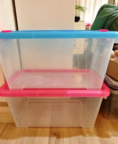 plastic box