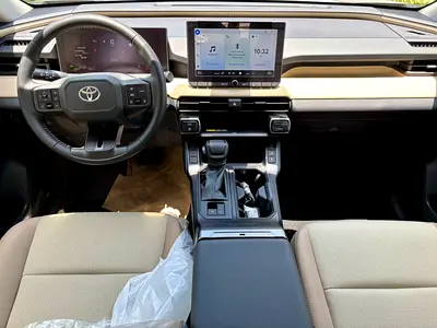Toyota RAV4 XLE, миниатюра 8