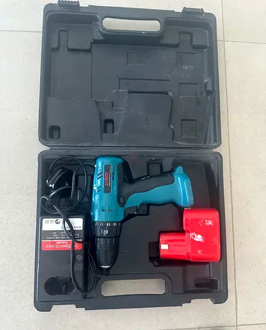 Cordless Power Drill with Battery and Charger in Hard Case