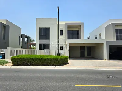 Ready To Move-In 4BR Spacious Modern Villa