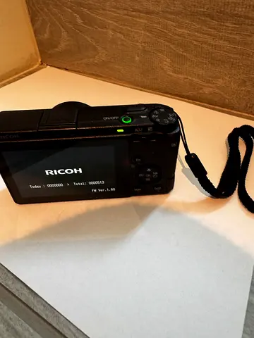 Ricoh GRiiix excellent condition, only 513 shots, case and 2 x original batteries