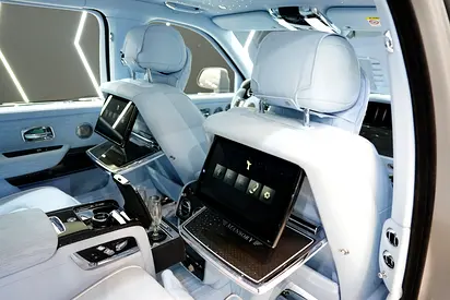 صورة 9 لـ 2025 ROLLS-ROYCE CULLINAN