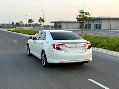 2015 Toyota CAMRY photo 6