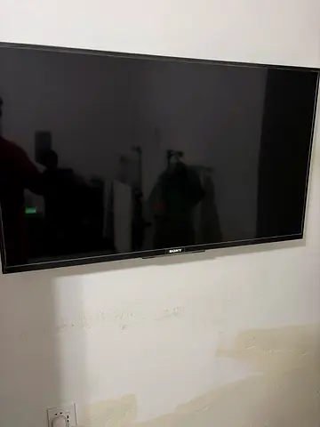 43 inch flat panel TV - good working condition