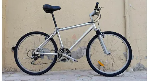 Mountain bicycle Japan import Free delivery used refurbished 100% working high quality strong bike