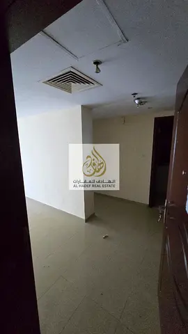 🔥 فرصة لا تتكرر في الراشدية 3 – عجمان 🔥🔥 🏡 شقة رائعة للإيجار (غرفة وصالة) بموقع مميز جدًا ✨ تشطيب ممتاز ومساحة مريحة ✨ 2 حمام ✨ بلكونة بإطلالة جمي
