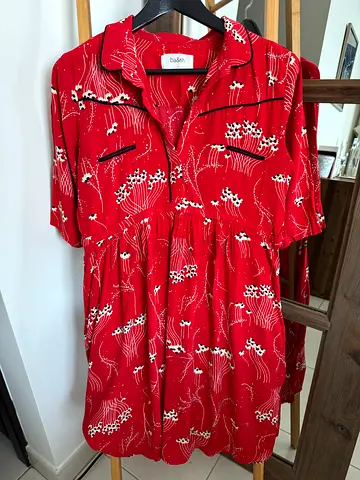 Bash Red patterned lightweight women's dress, size 1