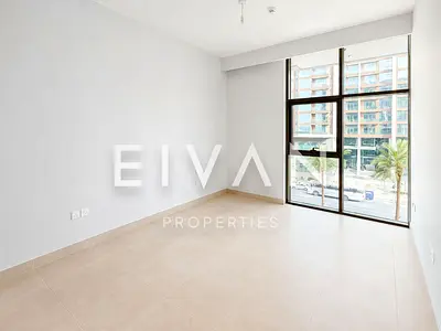 Modern 1BR | Balcony & Pool Access | Family Friendly