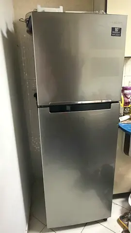 Samsung 2-door Top Freezer Refrigerator - Stainless Steel Finish