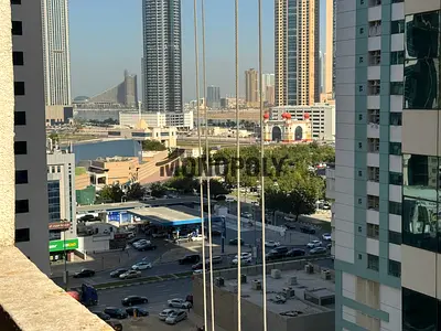 عرض لفترة محدودة! | شهر مجاني! | مسبح وصالة رياضية | شقة نظيفة وعصرية بغرفة نوم واحدة | موقع مميز