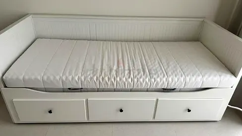 Ikea daybed with 2 mattresses included