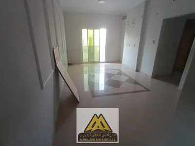 Luxury apartment / Finest finishes / Lowest prices / Largest spaces / Built-in wardrobes / Central air conditioning / Spacious / Free maintenance / Fl