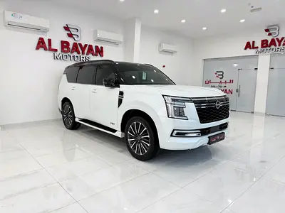 نيسان باترول بلاتينيوم توين توربو 2025 ابيض / احمر سقف اسود تحت الضمان