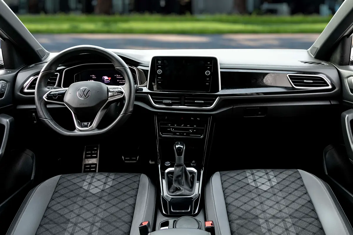 Volkswagen T-Roc 2023