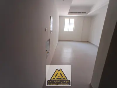 Excellent location | Excellent price | Vibrant area | Close to all amenities | Regular maintenance included | Open view