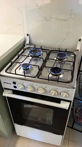 Used 4-Burner Gas Cooker with Oven - Working Condition