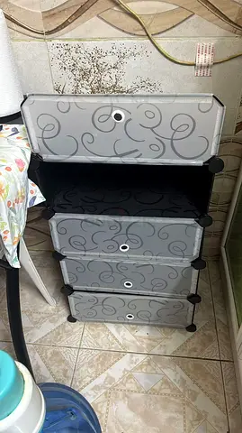Portable 5-Tier Storage Cabinet with Patterned Doors