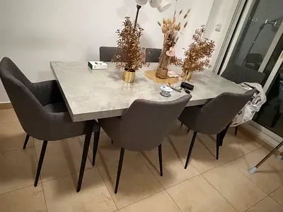 dining table With 6 chairs