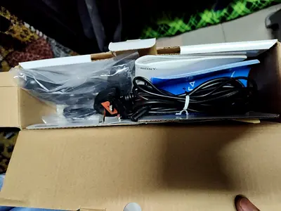 Ps4 slim with 12 cd games