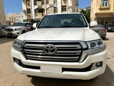 2018 Toyota LAND CRUISER — фото 1