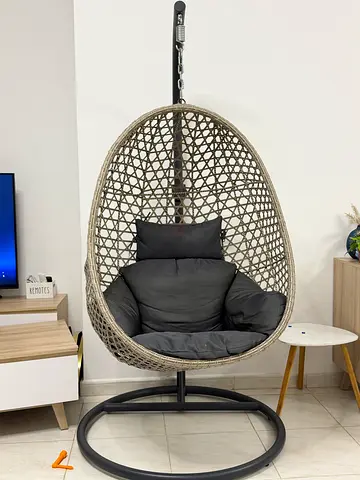 Indoor and outdoor swing chair